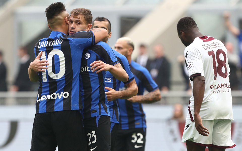 Собствениците на Интер - семейство Жанг, търсят купуват за клуба,