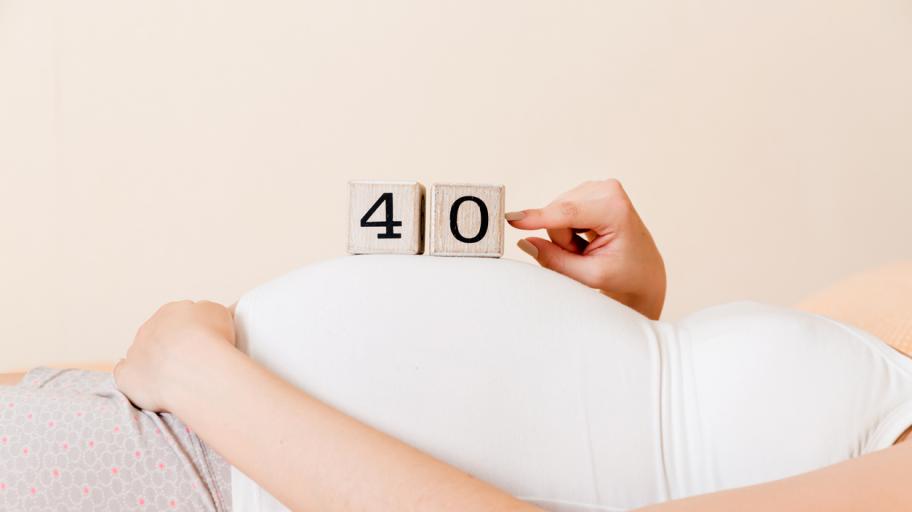 Бременна на 40 със своето бебе Номер 17