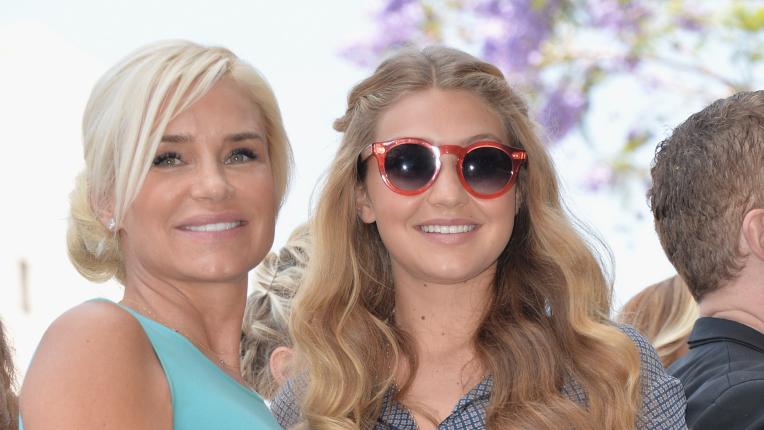  Три хубавици Хадид: Йоланда, Джиджи и Бела 