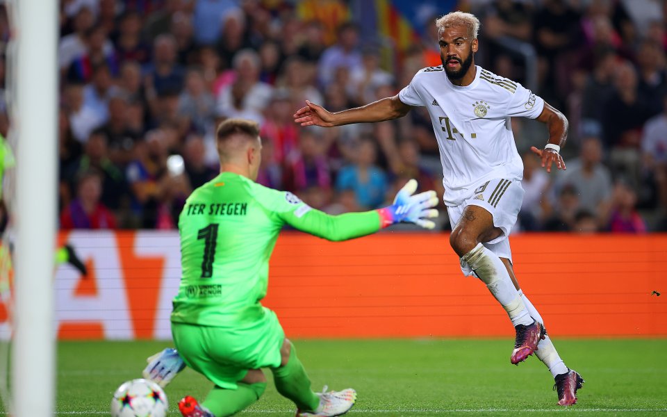 Барселона и Байерн Мюнхен играят при резултат 0:2 в груповата