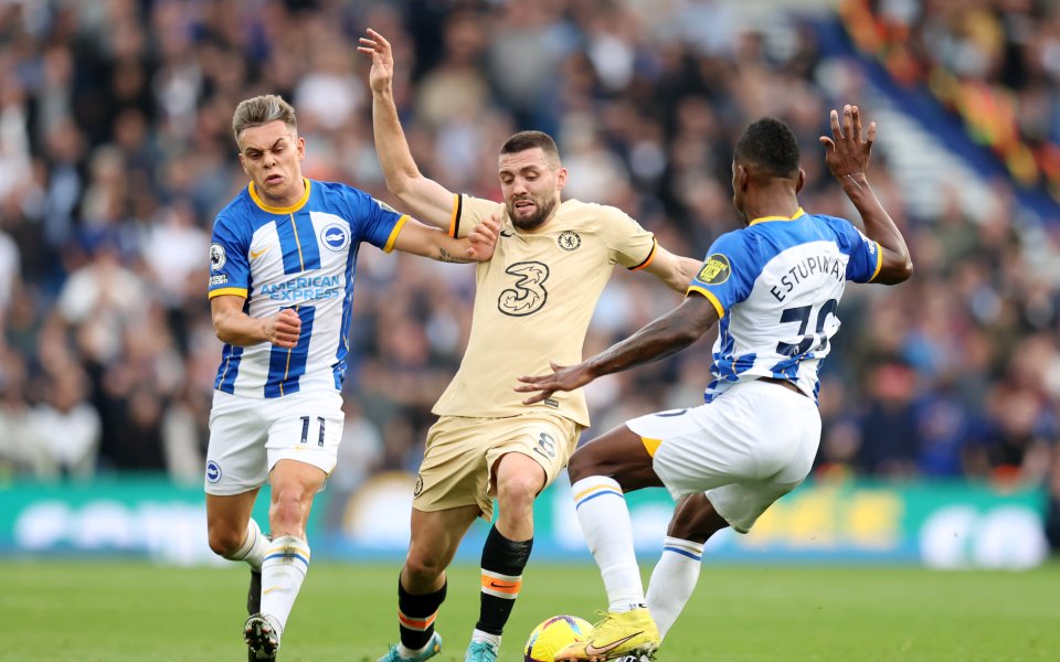 Отборите на Брайтън и Челси играят при резултат 3:0 в мач