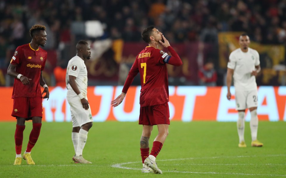 Капитанът на Рома Лоренцо Пелегрини отбеляза два гола от дузпи