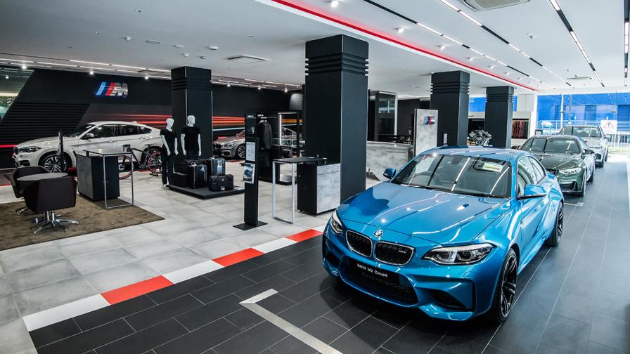 <p>BMW възнамерява да продава директно, а не чрез дилъри</p>