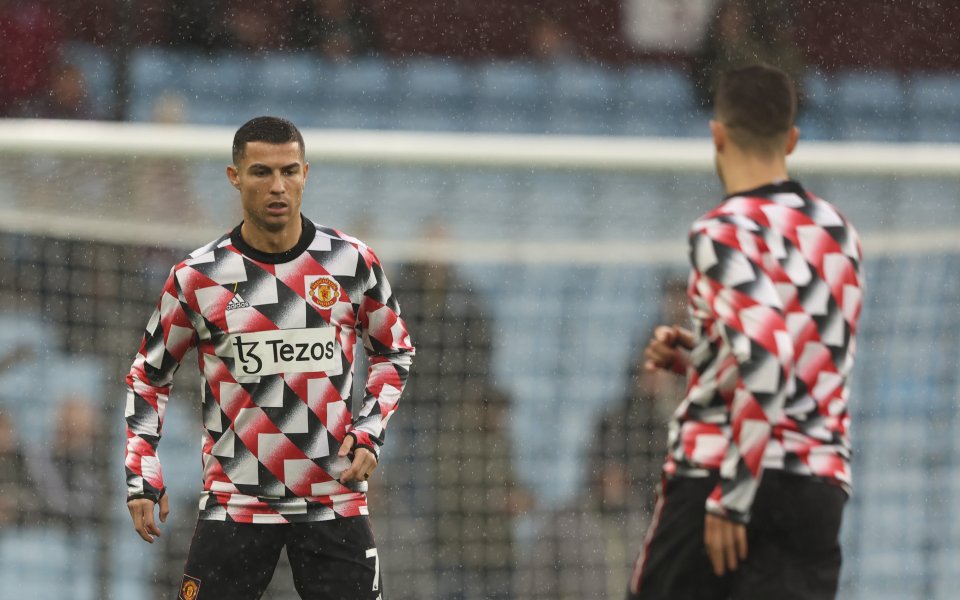 Астън Вила и Манчестър Юнайтед излизат един срещу друг в