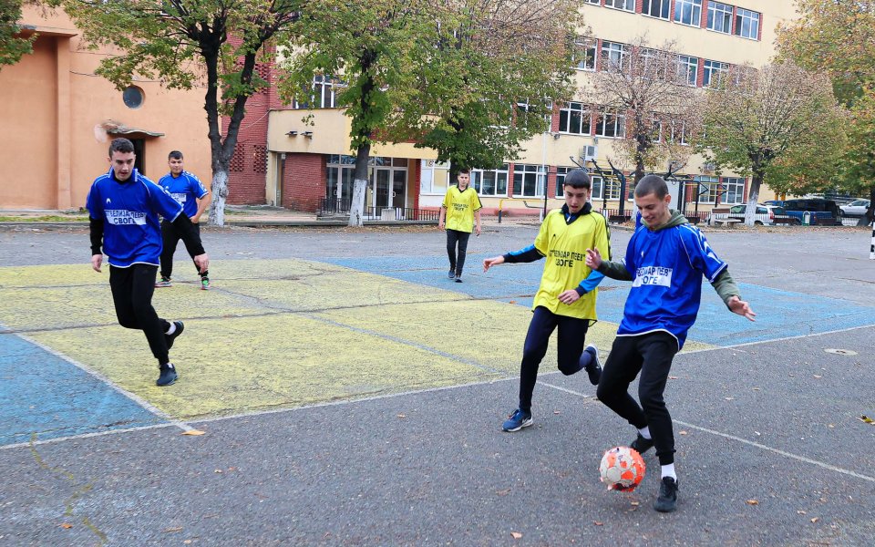 Весела Лечева посещение в Своге