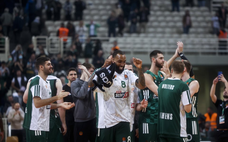 Гръцкият гранд Панатинайкос победи гостуващия Баскония (Испания) с 98:83 (22:18,