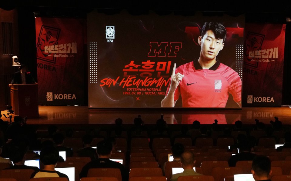 Хюн-Мин Сон бе включен в състава от 26 играчи на