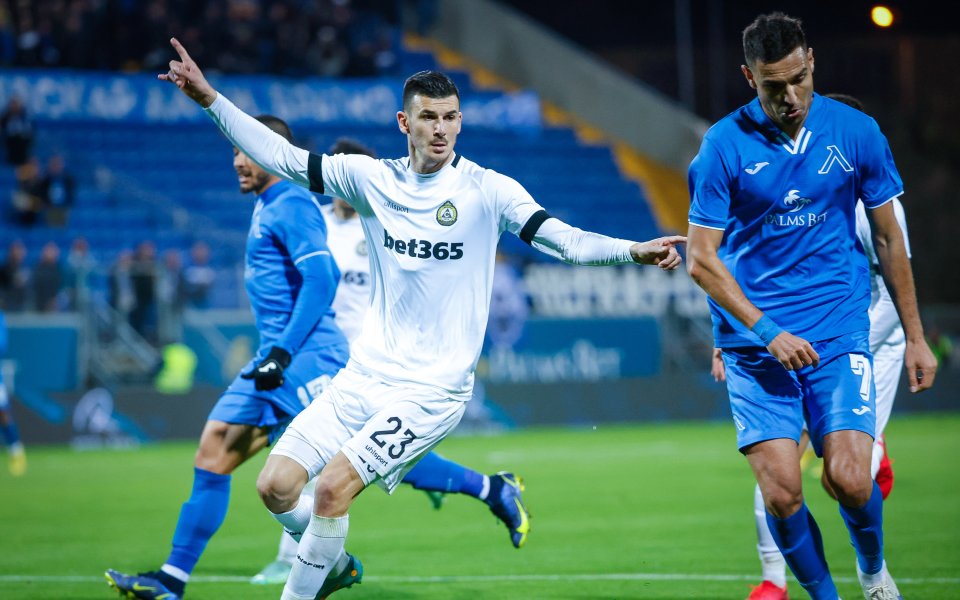 Отборът на Левски продължава с разочароващото си представяне в efbet