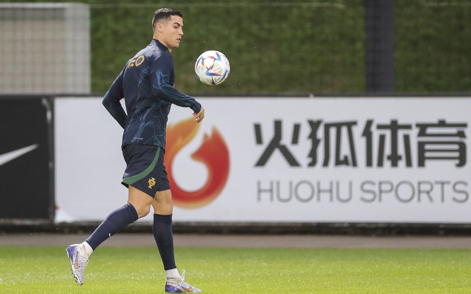 Кристиано Роналдо в Катар преди старта на Мондиал 2022