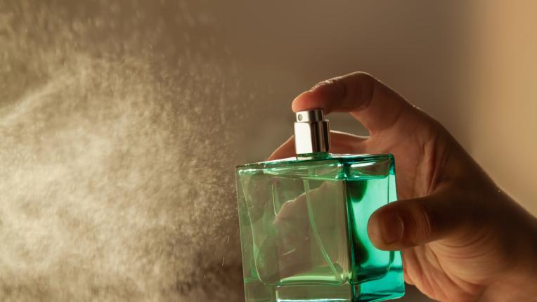  Най-необичайните парфюми, които в миналото са съществували 