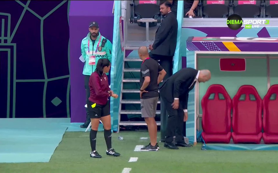 Интересен момент се случи на полувремето на мача между Мароко