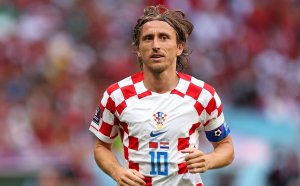НА ЖИВО: Хърватия Уелс 1:0, отмениха гол на домакините