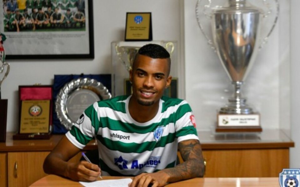 Черно море ще прледложи нов договор на опорния халф Матеус