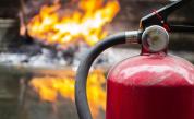 Пожар гори в склад за хартия в Бургас