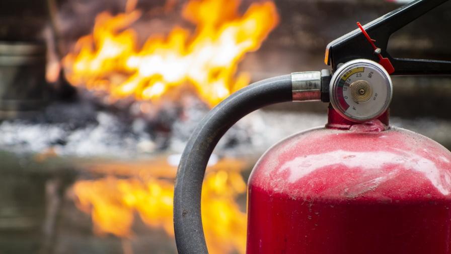 Пожар е избухнал в резервоар с гориво в руския Краснодарски край