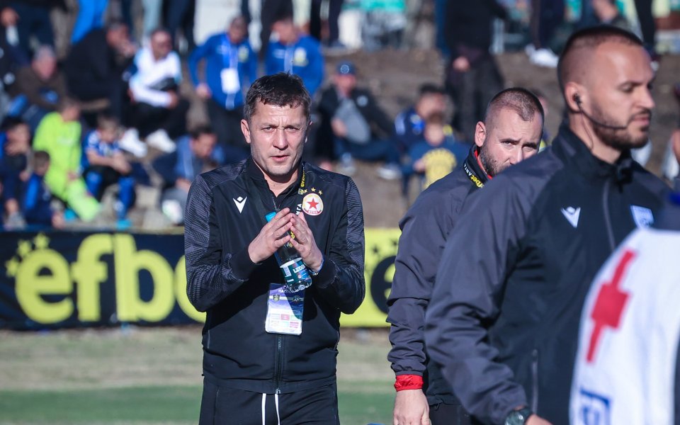 Наставникът на ЦСКА – Саша Илич, бе изключително недоволен след