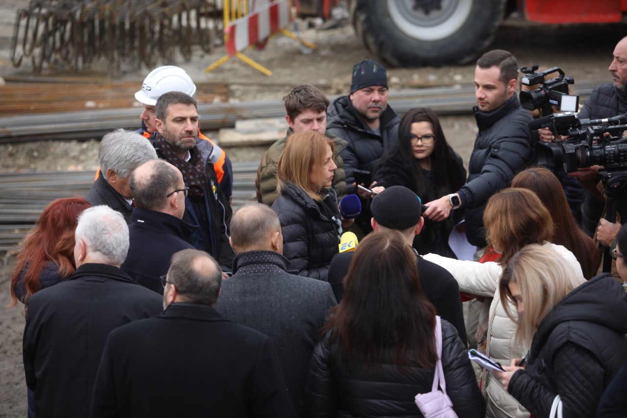 <p>Заедно с метростанция &quot;Георги Аспарухов&quot; се строят още две спирки на третата линия на софийското метро</p>