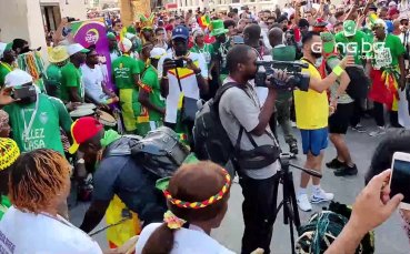 Феновете на Сенегал са едни от най атрактивните на Световното първенство