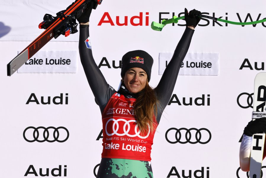 София Годжа спечели второто спускане в Лейк Луис1
