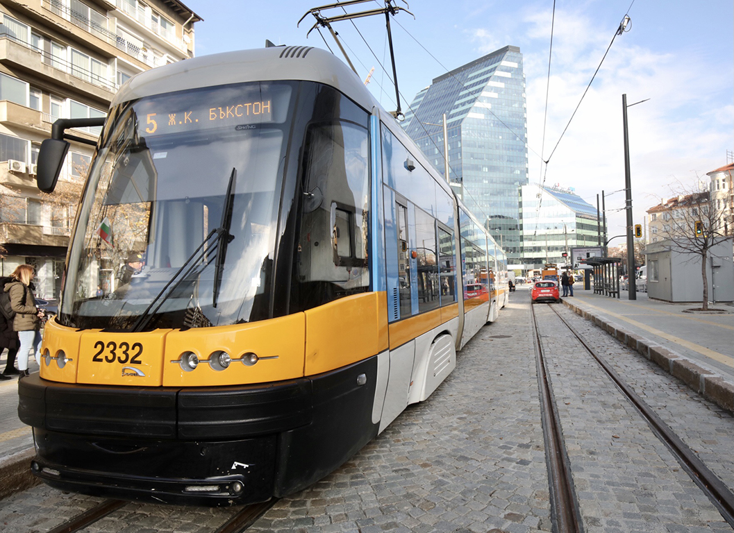 Трамвай дерайлира в кв. "Бъкстон" в София