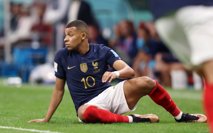 Реакцията на Мбапе след пропуснатата дузпа от Кейн - вижте как изригна