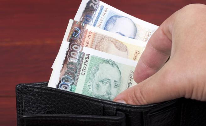НСИ: Разходите на работодателите за 1 час труд скачат с 16%
