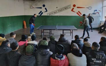 Вратарят на Левски Пламен Андреев посети възпитателното училище интернат в град