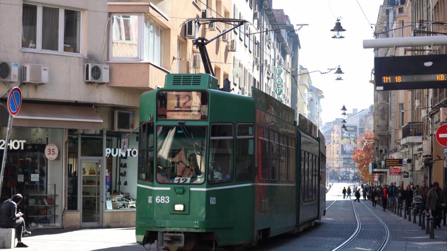 Градският транспорт в София минава на празнично разписание