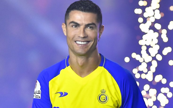 Разкриха какво прави Роналдо по време на мача на Ал-Насър (видео)