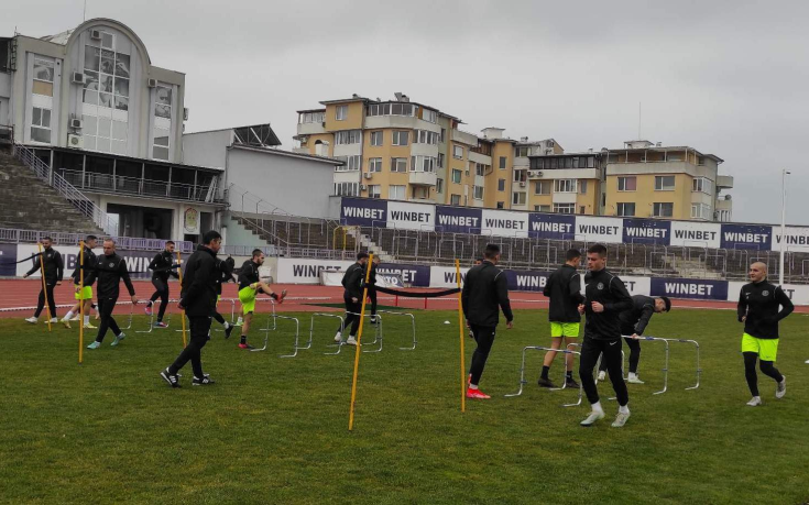 Балъков на проби в Етър