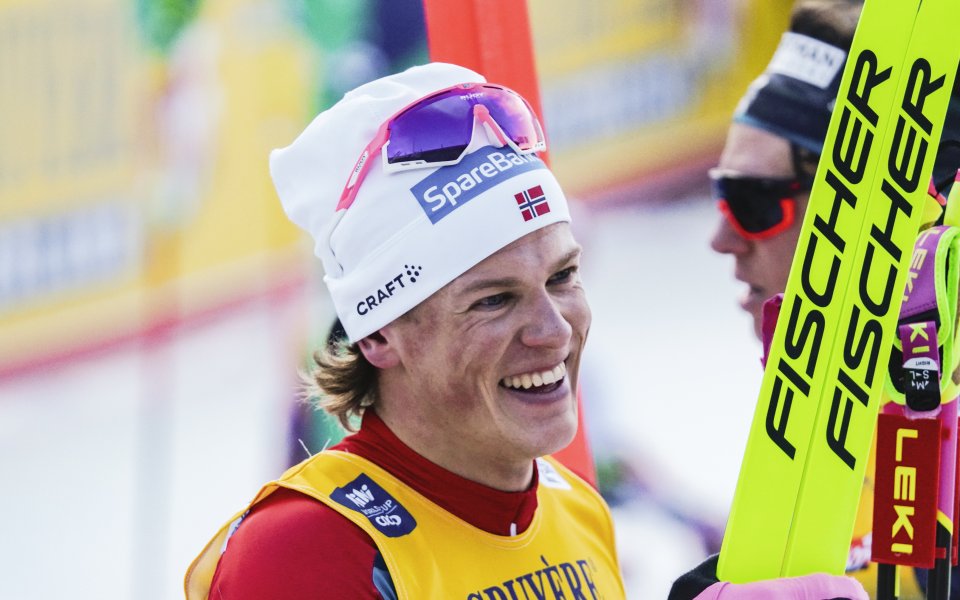 Норвежкият звездата в ски-бягането Йоханес Хосфлот Клаебо спечели рекордна шеста