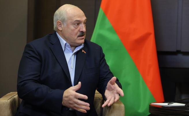Лукашенко: Започнахме да доставяме на Русия критично важни електронни компоненти