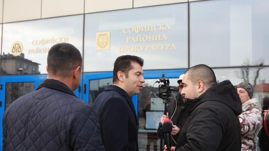 Петков: Лъжа е, че има посредници при доставките на газ за България
