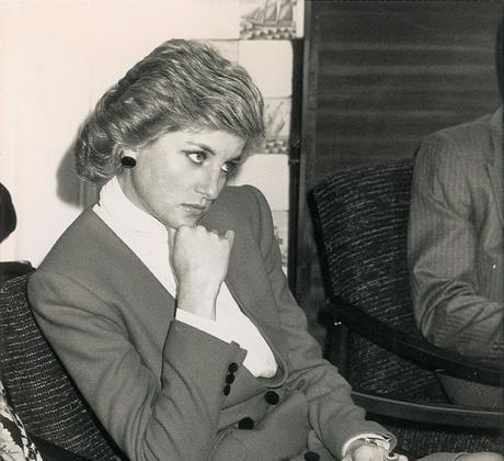 Сериозен пожар изпепели сграда в историческото имение Алторп родното място