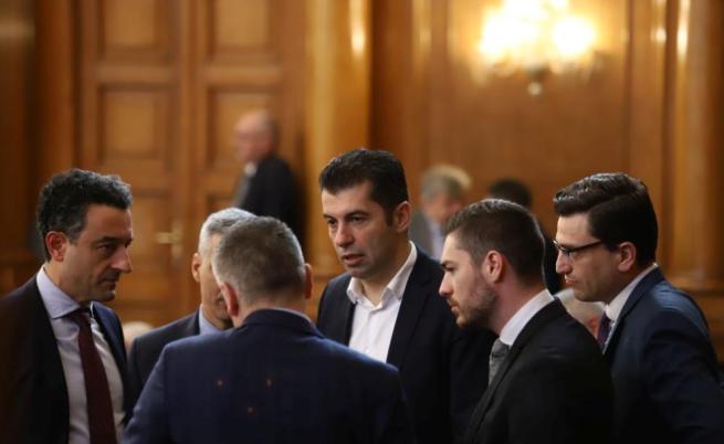 Временна парламентарна комисия за Пловдивския панаир предлагат от ПП и ДБ
