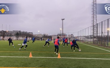 Футболистите на Спартак Варна продължават с подготовката си в морската столица