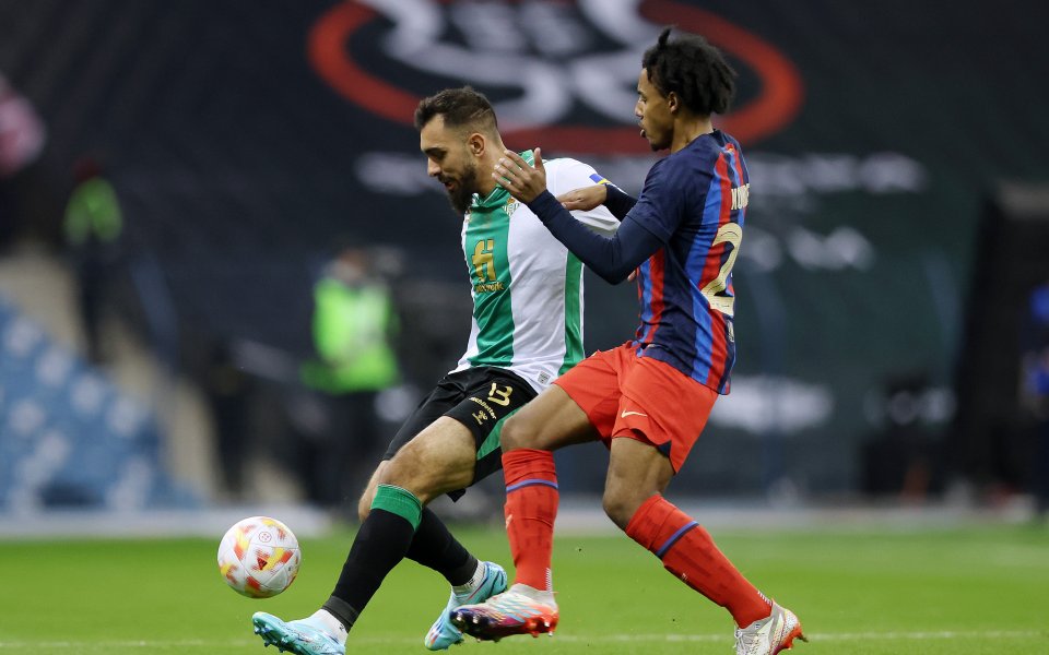 Отборите на Реал Бетис и Барселона играят при резултат 0:0