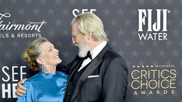 Джеф Бриджис и съпругата му Сюзън Гестън на наградите „Изборът на критиците“
