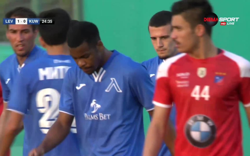 Отборът на Левски води с 2:0 на Ал Кувейт след