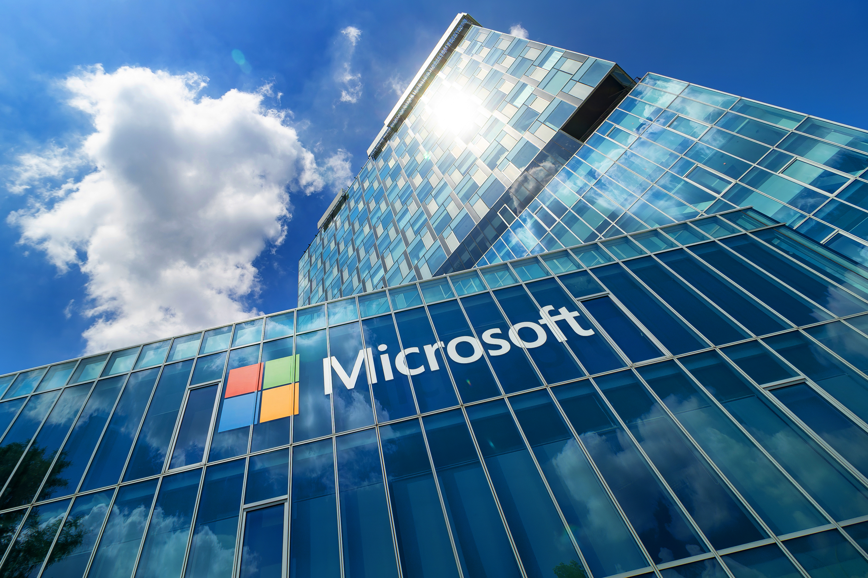 Microsoft ограничи достъпа на Израел до AI услуги