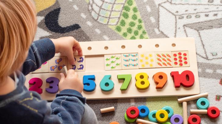 Ранна математика за деца: Как да ги учим чрез игри