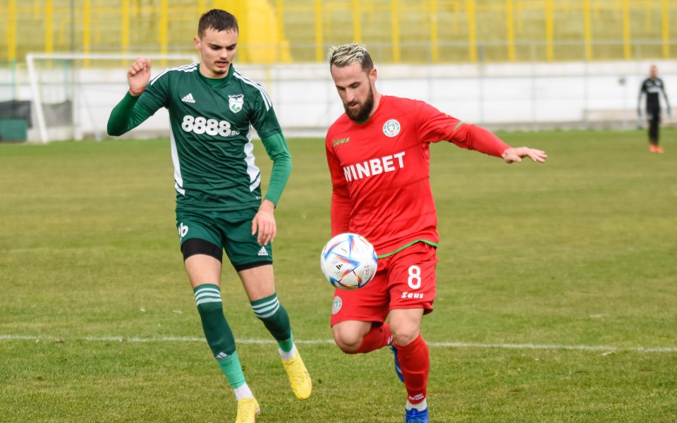 Пирин Благоевград победи Ботев Враца с 2:1 в приятелска среща,