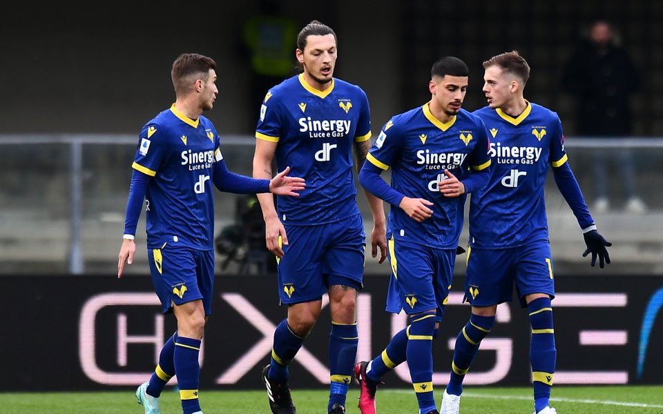 Верона продължава борбата си за спасение с всички сили. Джалоблу“