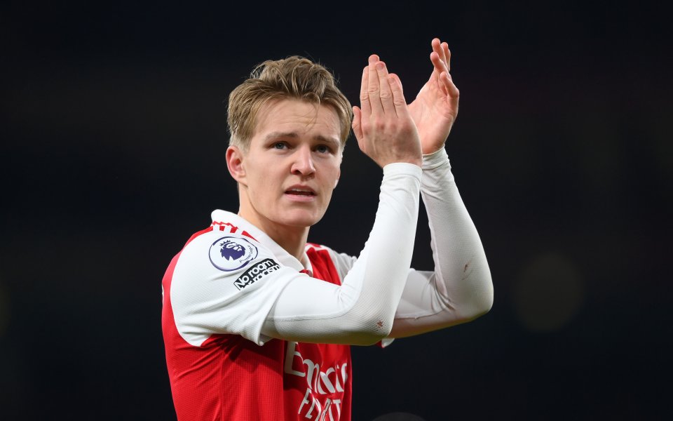 Артилеристите се придвижиха с пет точки на върха в таблицата