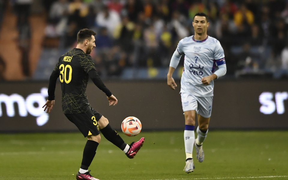 В Саудитска Арабия искат да видят Лионел Меси и Кристиано