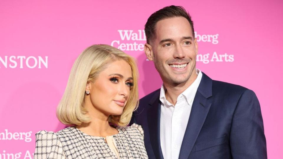 Преди броени часове Парис Хилтън разкри, че тя и съпругът