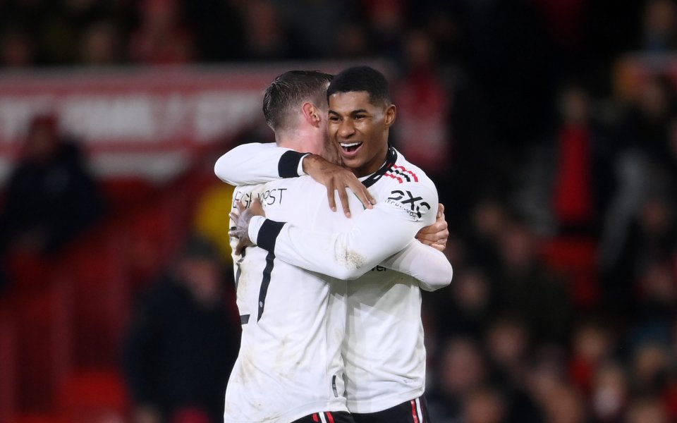 Манчестър Юнайтед победи Нотингам Форест като гост с 3:0 в първи