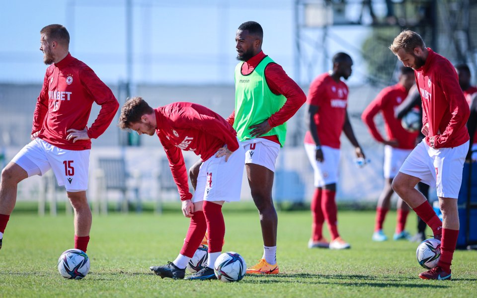 Легендата на ЦСКА Аспарух Никодимов сподели пред “Мач Телеграф, че