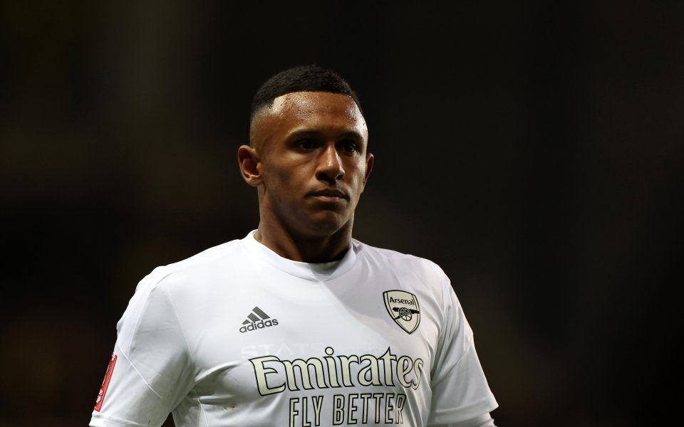 Нападателят на Арсенал – Маркиньос, пътува за Норич днес, за