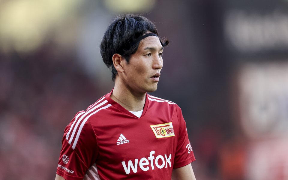 Щутгарт обяви официално трансфера на японския футболист Генки Харагучи от